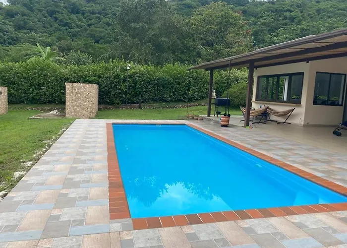 Casa Campestre De Lujo Con Piscina Privada, Terreno De 6Mil Mts, Vigilancia 24Horas,